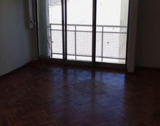Liniers, Depto 3 Amb Lat. Balcón Francés 9. Piso