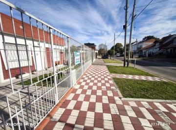 Casa de 5 ambientes, Lomas de Zamora · Casa Estilo Americana Muy Bien Ubicada