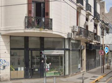 Local comercial , Balvanera · Local de 90 m², Esquina, en Alquiler en Balvanera