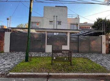 Casa de 4 ambientes, Ituzaingó · Dúplex de 98 m² con 3 Dorm. en Venta en Ituzaingó Norte