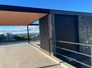 Casa de 7 ambientes, La Calera · La Deseada