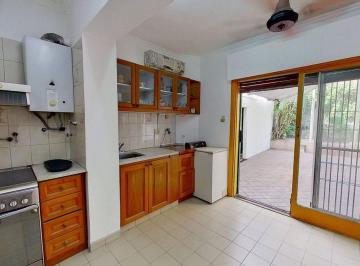 PH · 79m² · 3 Ambientes · 1 Cochera · Venta PH Al Frente 3 Amb C/patio y Cochera, Bernal!