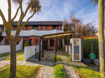 Casa · 81m² · 3 Ambientes · 1 Cochera · Venta Duplex 3 Ambientes - Constitución