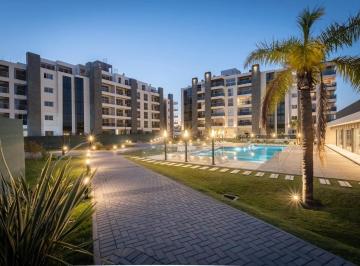 Departamento · 120m² · 2 Ambientes · 1 Cochera · ¡Alquiler! Dpto. 2 Dorm. en Mediland Village - Urca ¡Totalmente Amoblado!