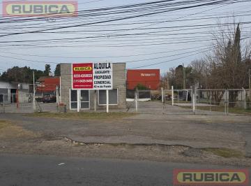 Local comercial · 210m² · Local en Av Jose E. Uriburu Al 1500 - Ex Ruta Nacional N° 8 - Pilar