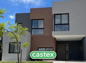 Casa · 225m² · 6 Ambientes · 4 Cocheras · Casa en Venta, Barrio Los Castaños, Nordelta, Tigre