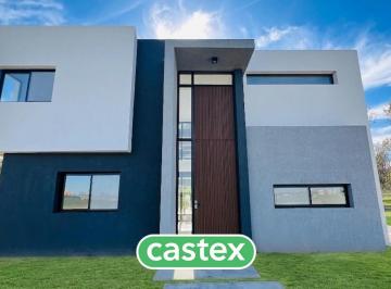 Casa · 187m² · 5 Ambientes · 2 Cocheras · Casa en Venta Barrio Nativas, Puertos del Lago, Escobar