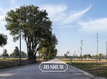 Terreno · 360m² · Lotes Continuos en Venta en Greenville 3 Apto Dúplex