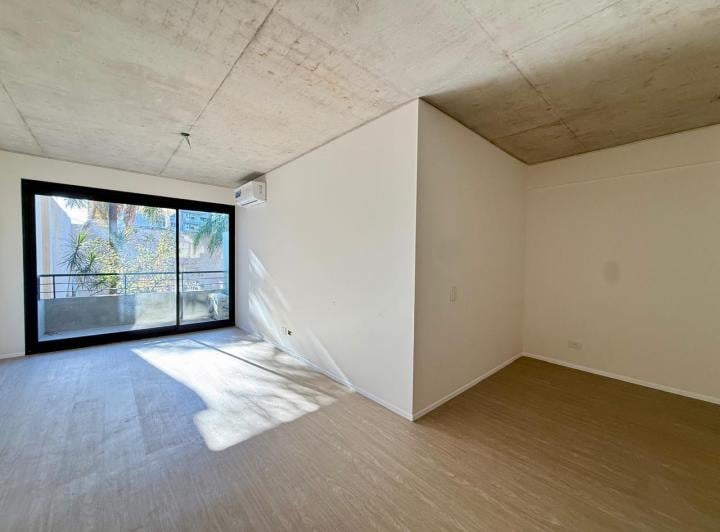 Departamento en Venta Ambiente y Medio en Coghlan a Estrenar.
