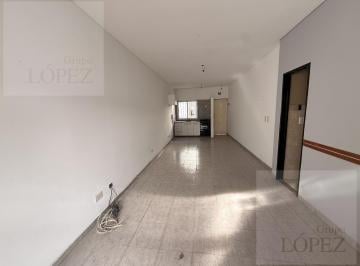Casa · 90m² · 3 Ambientes · 1 Cochera · Venta Duplex en Munro - 3 Ambientes con Cochera, Patio, Parrilla, Jardín, Apto Crédito