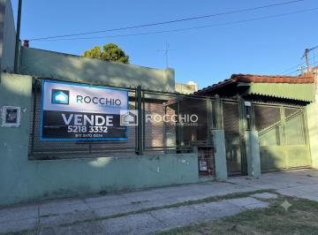 Casa · 108m² · 3 Ambientes · 1 Cochera · Casa en Venta Villa Ballester