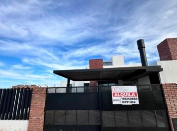 Casa · 90m² · 3 Ambientes · Se Alquila Duplex a Estrenar en Quebradas de Manantiales