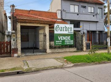 PH de 3 ambientes, General San Martín · PH 3 Ambientes Al Frente. Cochera - 2 Dorm. - Patio - Terraza. 172 m² Totales. Apto Credito