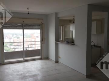 Departamento · 38m² · 1 Ambiente · Departamento - S. Fer. - Vias/centro