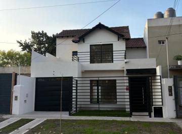 VRP-VRP-500_2 · Venta de Casa 4 Ambientes en Ituzaingo Norte