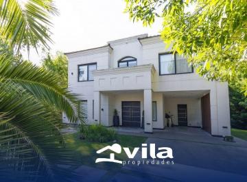 VLA-VLA-2334_2 · Venta 5 Ambientes con Piscina - Fondo Al Golf - Exclusiva Residencia de Categor