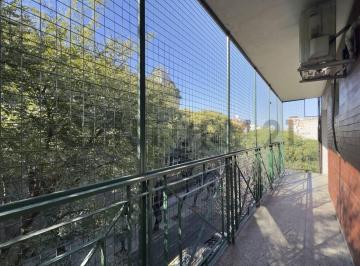 Departamento · 60m² · 3 Ambientes · Venta - Permuta Depto 3 Ambientes en Caballito