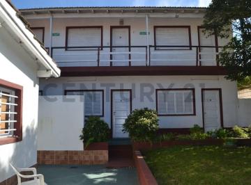 Departamento · 341m² · 12 Ambientes · Alquiler Anual con Potencial de Alta Rentabilidad Casa + 12 Habitaciones Para Subalquiler Temporal