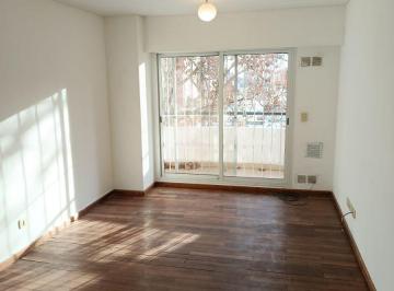 Departamento de 2 ambientes, Rosario · Semipiso en Pleno Lourdes