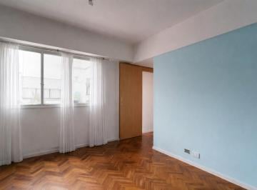Departamento · 34m² · 2 Ambientes · Venta. Departamento 2 Amb. 36 m². Apto Profesional. Recoleta.