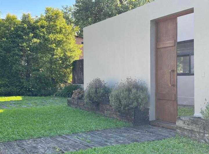 Casa · 319m² · 5 Ambientes · 2 Cocheras