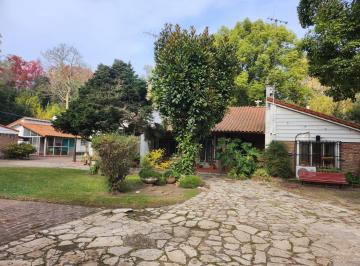Casa · 600m² · 7 Ambientes · Gran Casa Quintan Sobre Principal de La Reja