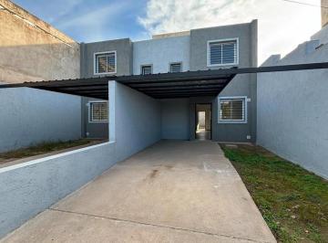 Casa · 125m² · 3 Ambientes · 2 Cocheras · Duplex Venta 2 Dorm. a Estrenar Barrio Los Naranjos