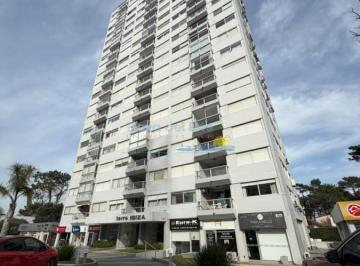 Foto1 · Apartamento en Venta de 2 Dorm. en Roosevelt, Torre Ibiza, Punta del Este