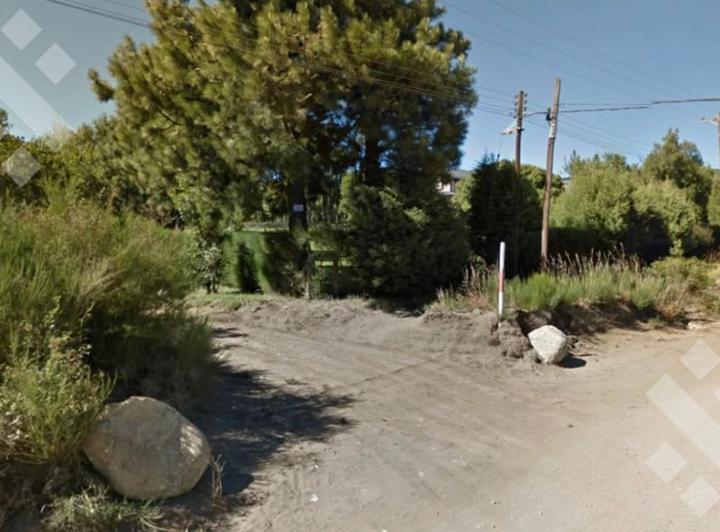 Terreno · 887m²