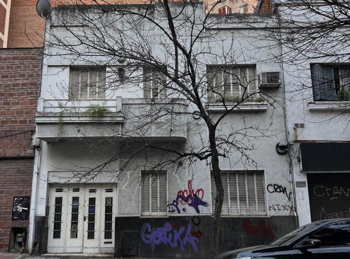 Terreno · 164m²