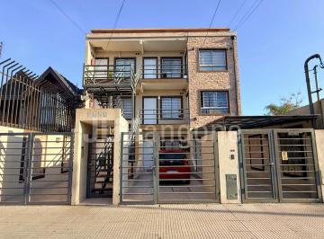 PH · 50m² · 3 Ambientes · PH Tipo Depto 2 1/2 Amb con Balcon
