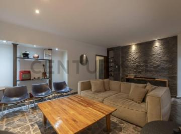 Departamento · 190m² · 5 Ambientes · Venta - Permuta Casa 5 Ambientes en Venta con Patio, Pileta, Terraza y Cochera | Flores