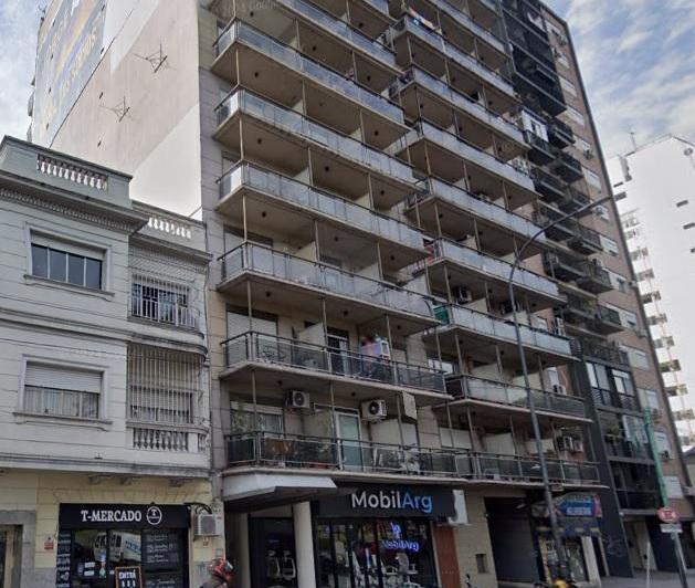 Av Corrientes - S. Dumont - 2 Amb. Piso Alto con Balcon - Muy Lindo! 42 m² - Amenities - Cochera - Vig 24hs.