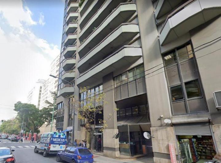 Alquiler - Paraguay - Azcuenaga - 4 Amb. con Balcón Al Frente - Piso Alto - Apto Prof/vvda/consultorio - 80 m&sup2;