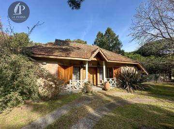 Casa · 100m² · 3 Ambientes · Casa en Venta Pinamar Barrio Lasalle