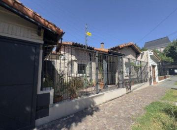Casa · 159m² · 3 Ambientes · 1 Cochera · Venta Casa 3 Ambientes con Cochera en Olivos Golf