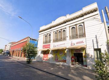 Local comercial · 260m² · 3 Ambientes · Alquiler Local Sobre Bulnes 1100
