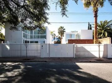Casa · 69m² · 3 Ambientes · 1 Cochera · Villa Allende - Duplex en Venta de 2 Dorm. - Housing.