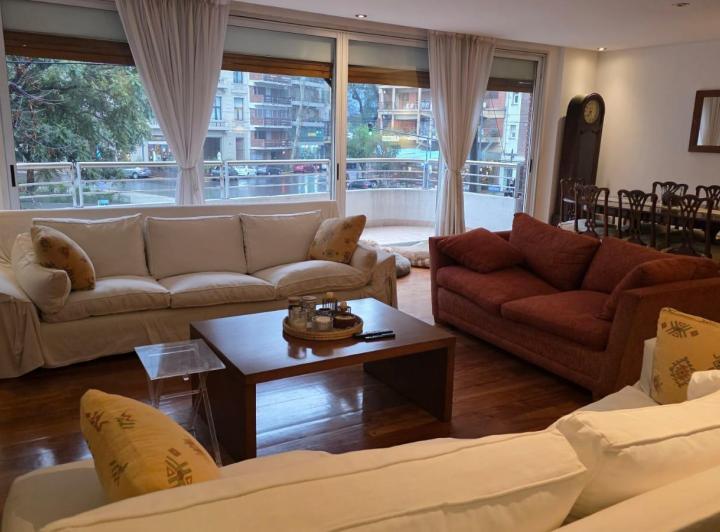 Alquiler Departamento 6 Ambientes 5 Baños Vigilancia 24hs Cochera Parrilla Patio Palermo Soho