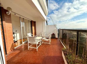 Departamento · 57m² · 2 Ambientes · Departamento en Alquiler | Exclusivo 2 Ambientes con Terraza y Vistas Abiertas en Recoleta