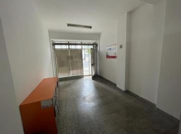 Local comercial · 30m² · Local en Zona Comercial