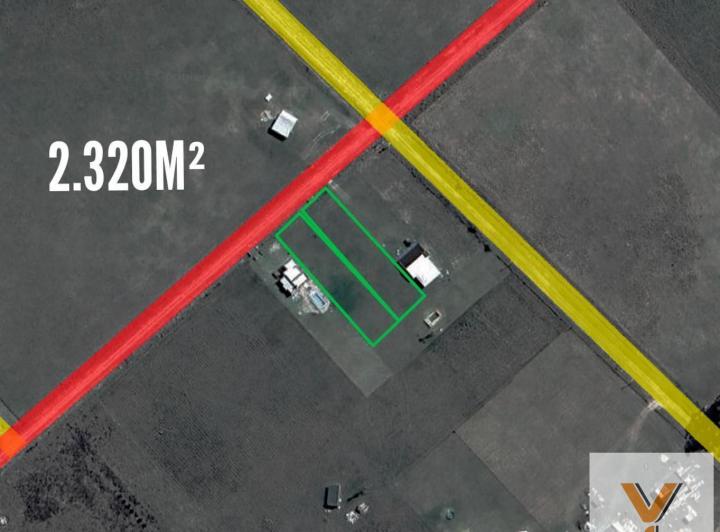 Terreno · 2320m²