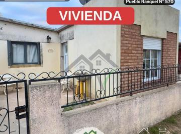 Portada · Casa en Venta, 2 Dorm. - Winifreda