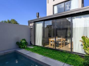 Casa · 260m² · 8 Ambientes · 2 Cocheras · Vende Duplex Premium con Pileta - 3 Dorm. - La Luisita