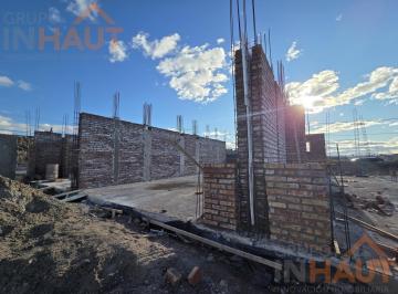 PH · 187m² · 2 Dormitorios · 1 Cochera · Venta de Duplex en Pozo Dos Dorm.
