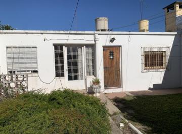 Casa · 256m² · 15 Ambientes · 2 Cocheras · Casa con Departamentos en Venta en B° Jardín, Córdoba Capital.