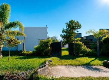 Quinta vacacional · 136m² · 4 Ambientes · 1 Cochera · Quinta - Arroyo del Leyes - Jardines de La Costa