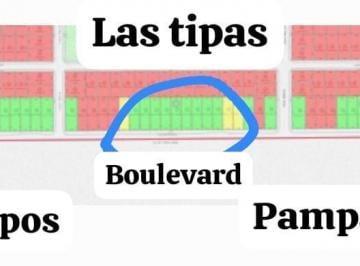 Terreno · 455m² · 1 Cochera · Venta Terreno Las Tipas 455 m², Fondo Norte