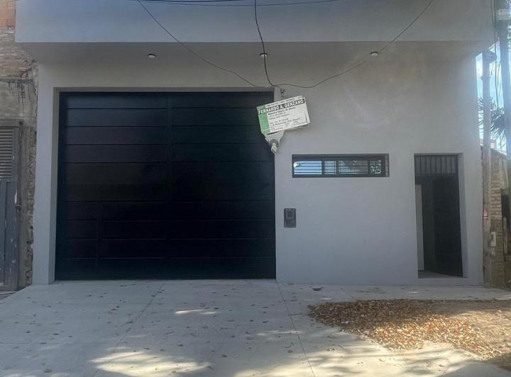 Local comercial · 307m²