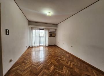Departamento de 3 ambientes, Belgrano · Alquiler de 3 Ambientes con Dependencia y Baño de Servicio